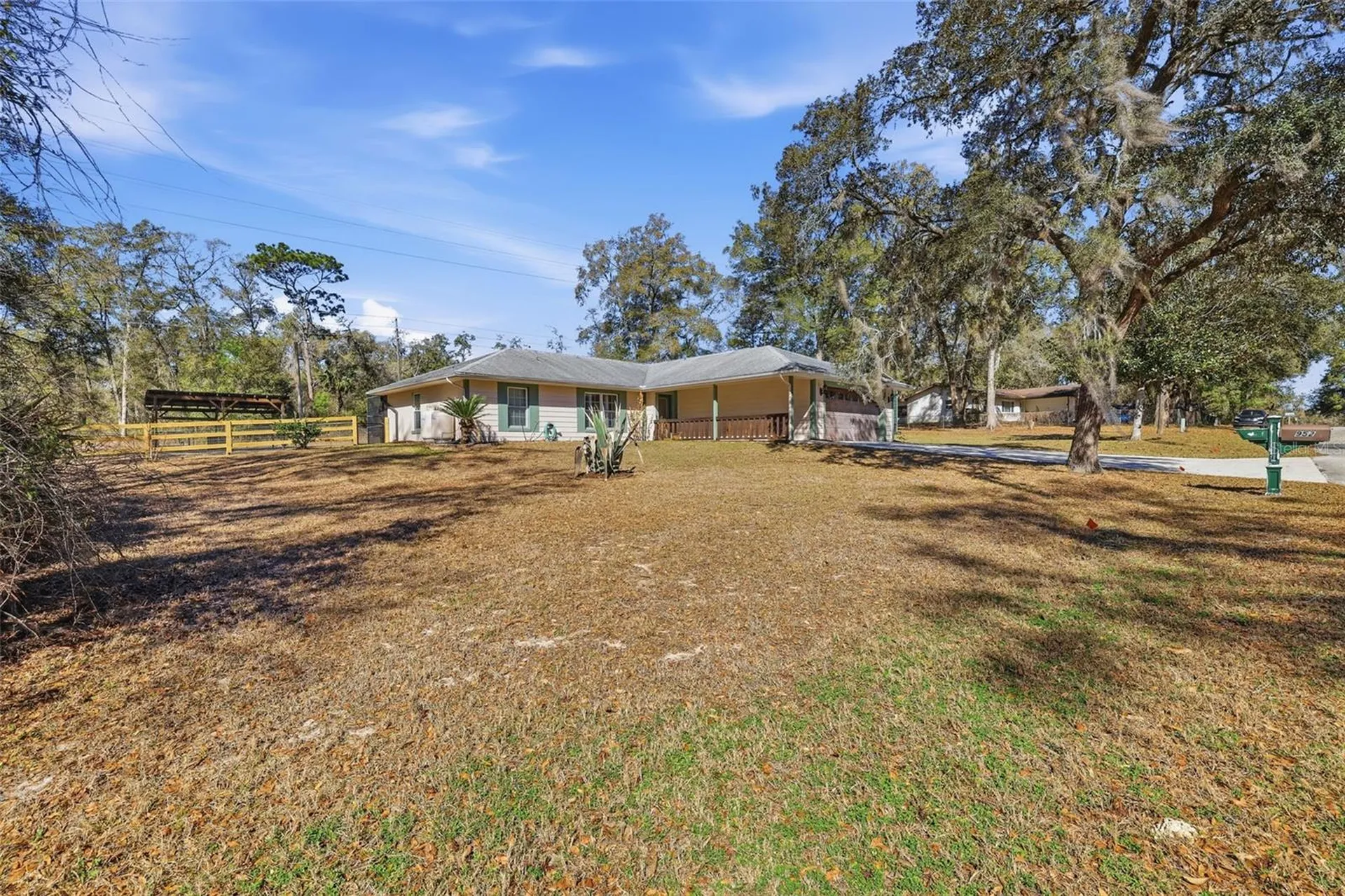 952 N Savary Avenue Inverness FL 34453