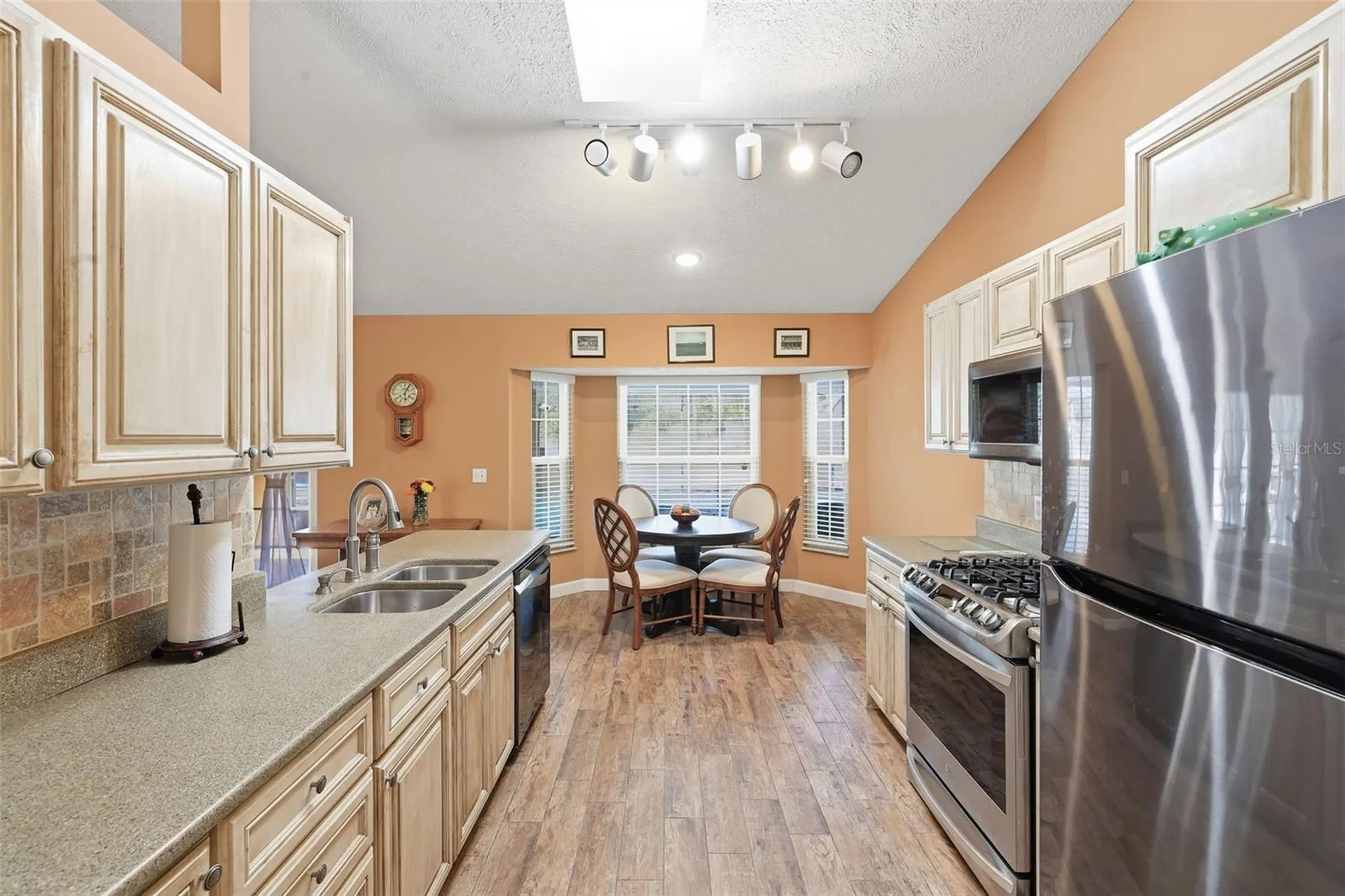 952 N Savary Avenue Inverness FL 34453