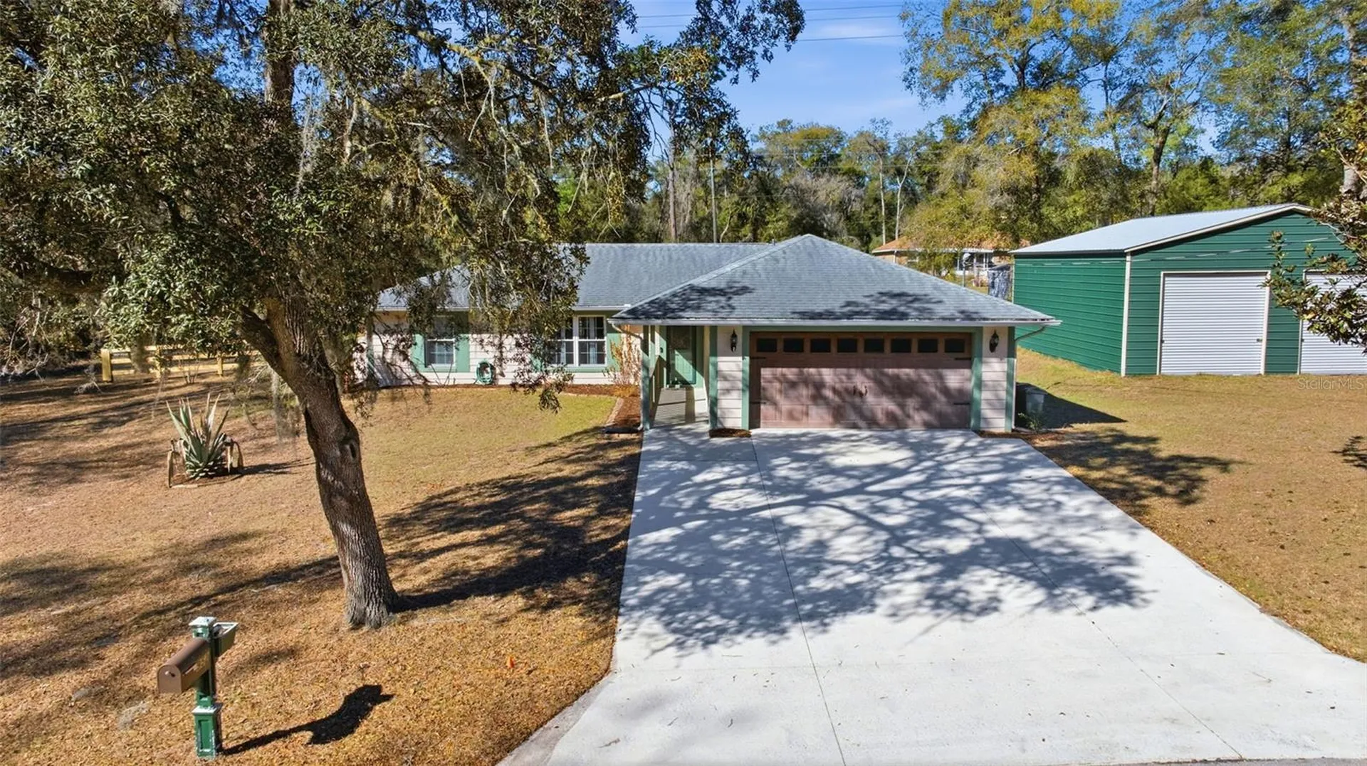 952 N Savary Avenue Inverness FL 34453