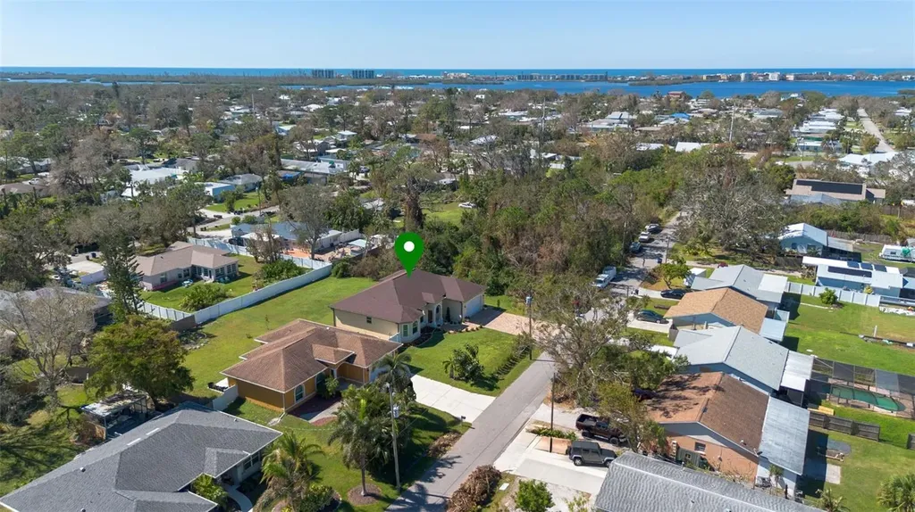 1900 Colleen Street Sarasota FL 34231