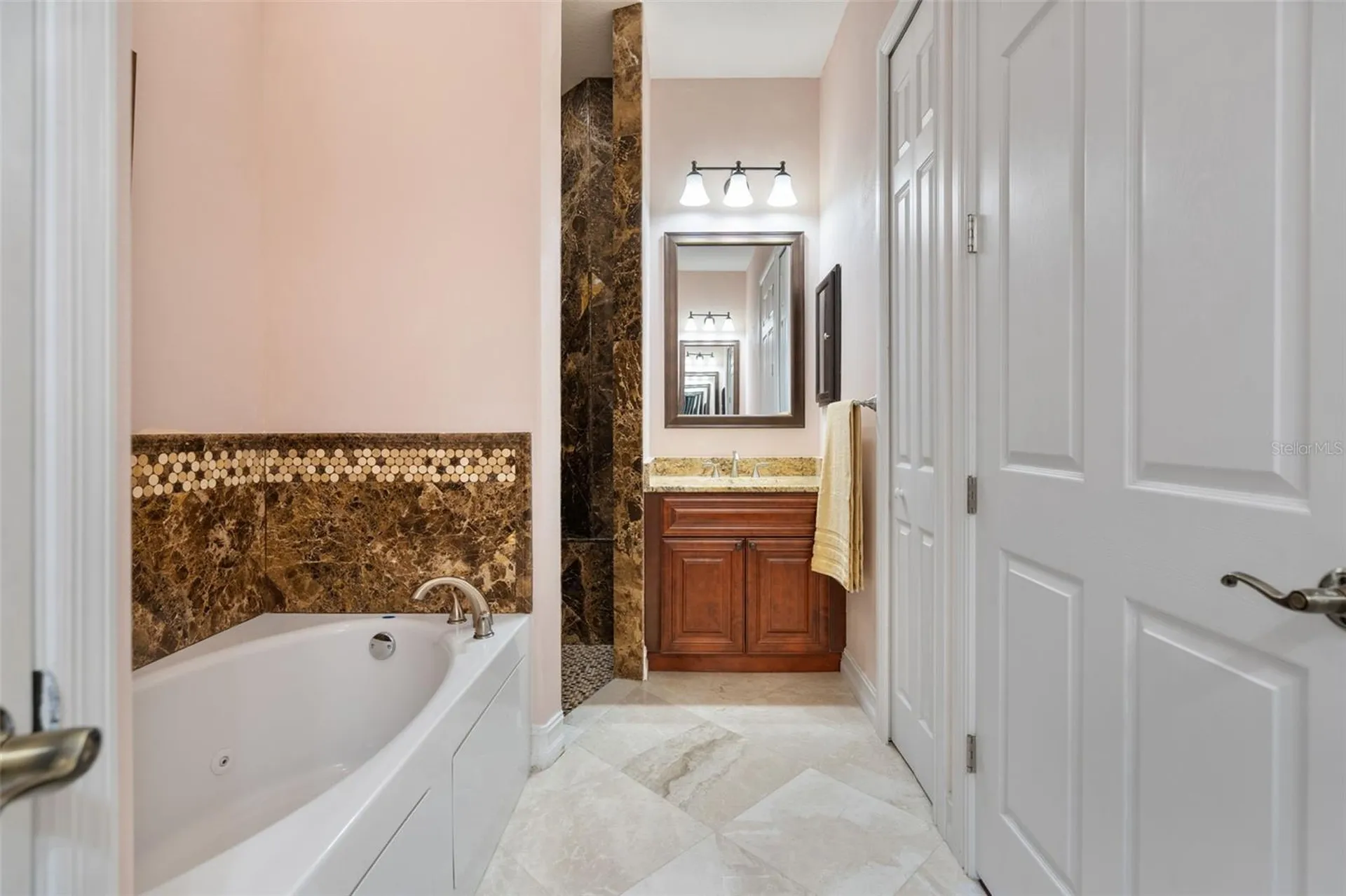 1900 Colleen Street Sarasota FL 34231