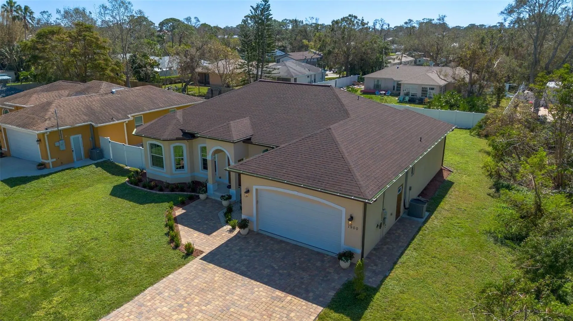 1900 Colleen Street Sarasota FL 34231