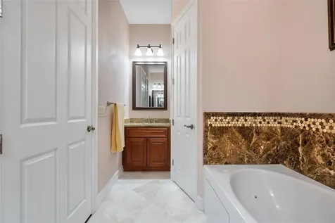 1900 Colleen Street Sarasota FL 34231