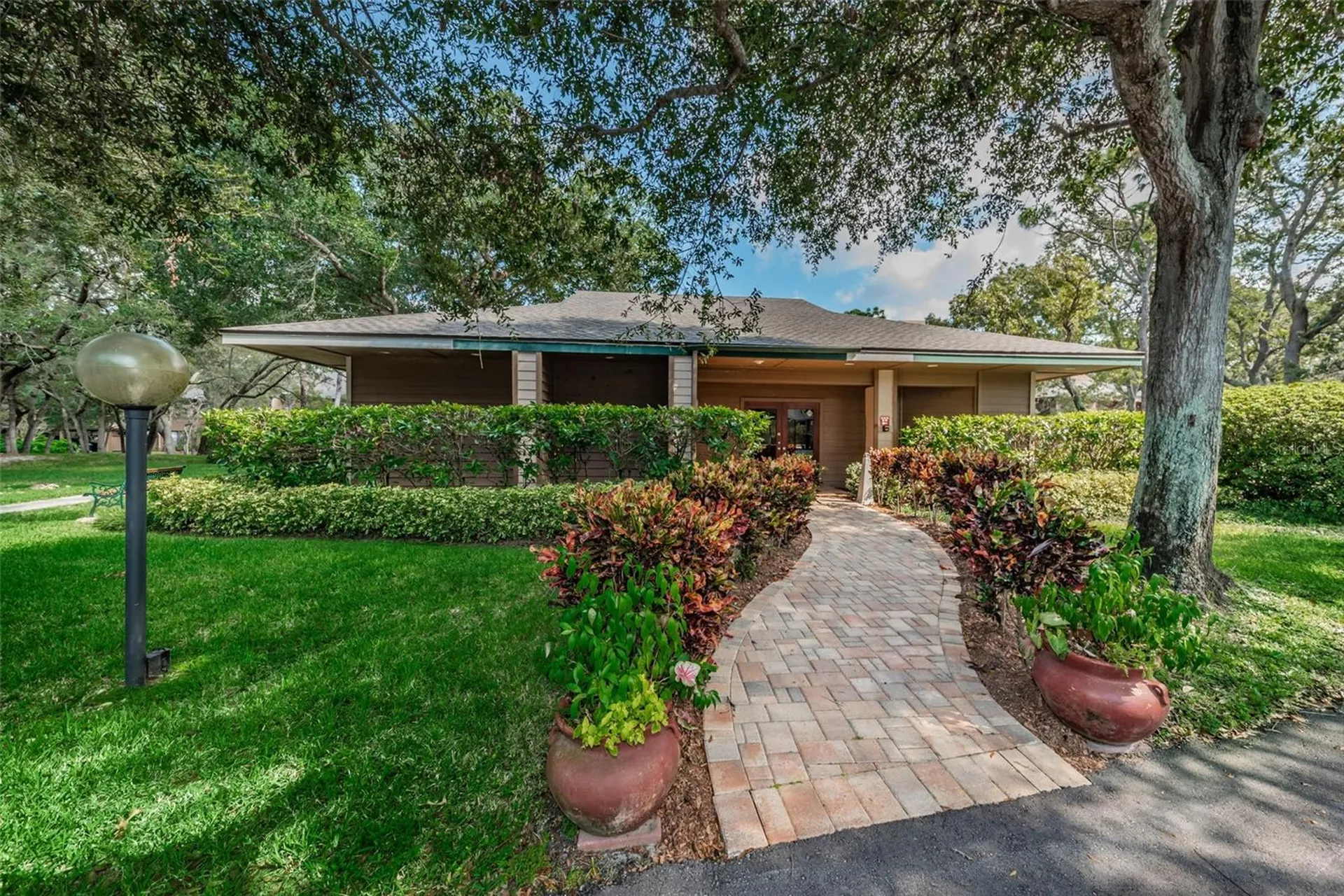 802 Lennox Road W Palm Harbor FL 34683