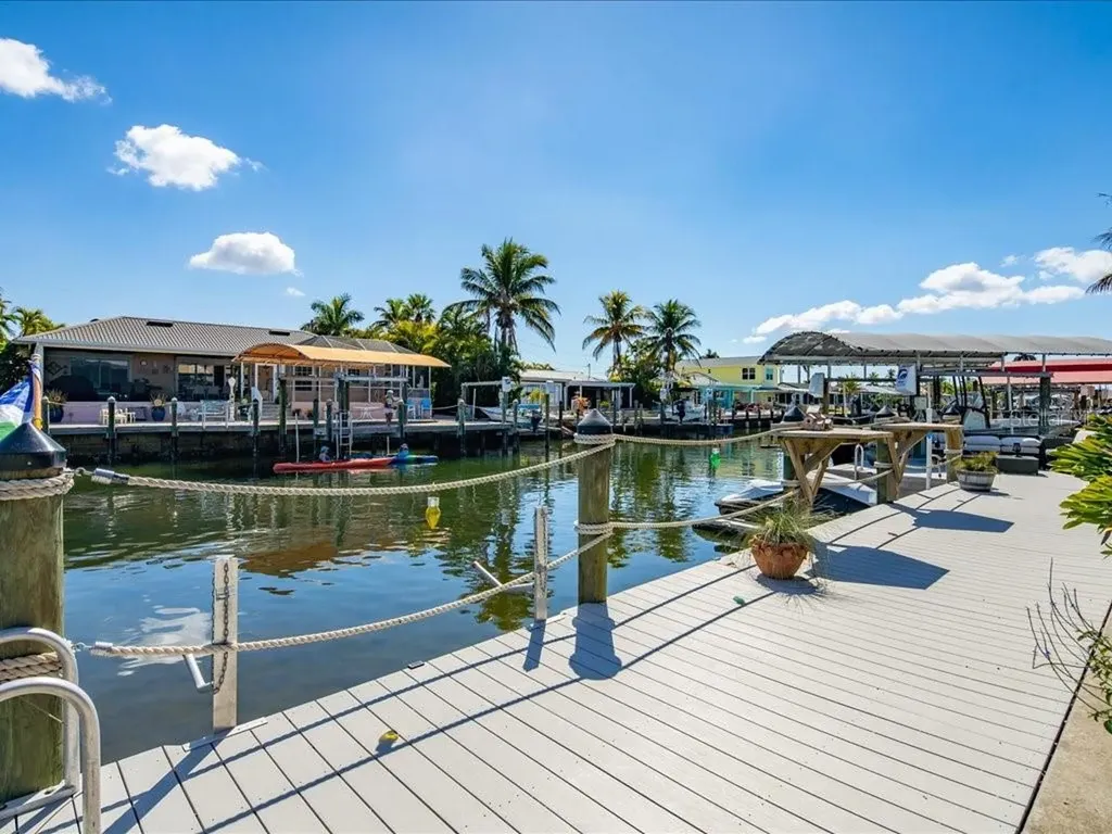 2743 Janet Street Matlacha FL 33993