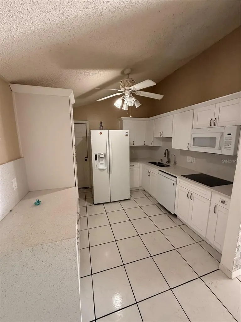 10213 Explorer Court Tampa FL 33615