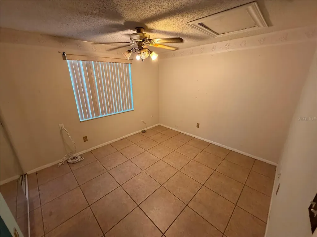 10213 Explorer Court Tampa FL 33615