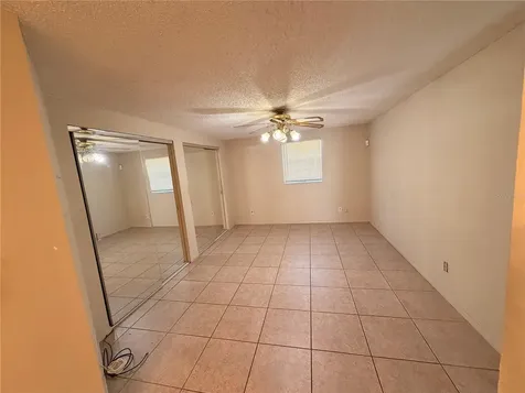10213 Explorer Court Tampa FL 33615
