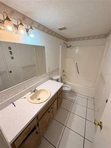10213 Explorer Court Tampa FL 33615