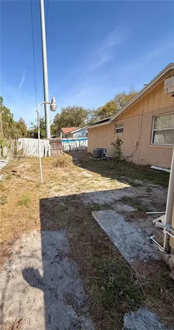 10213 Explorer Court Tampa FL 33615