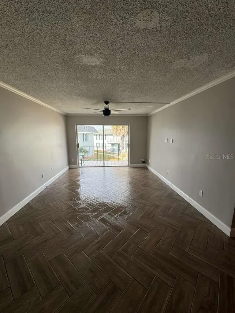 911 Oak Ridge Orlando FL 32809