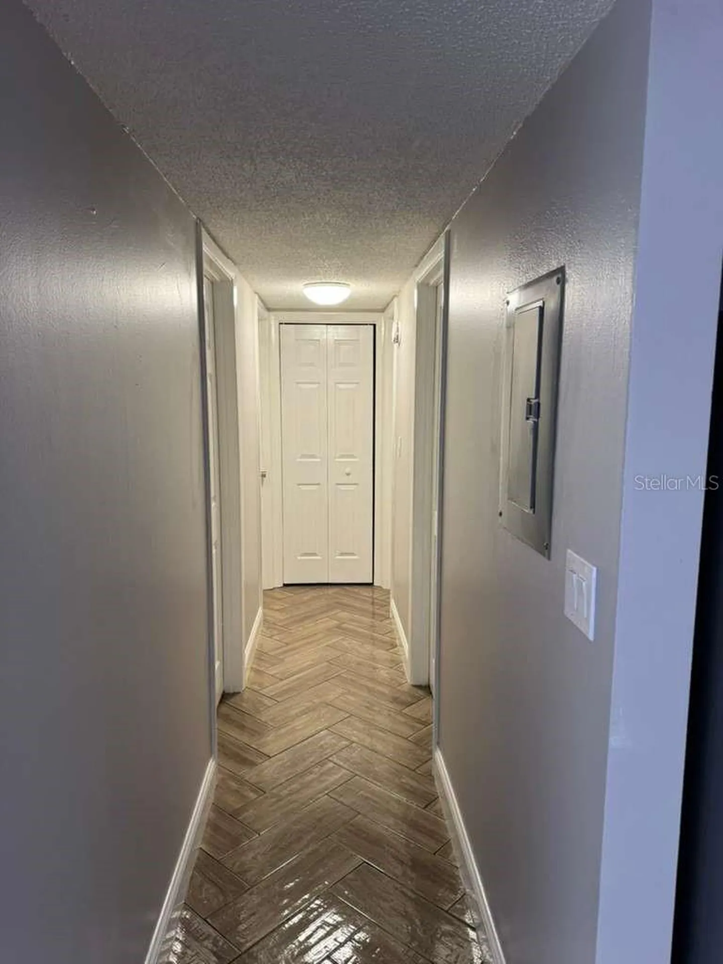 911 Oak Ridge Orlando FL 32809