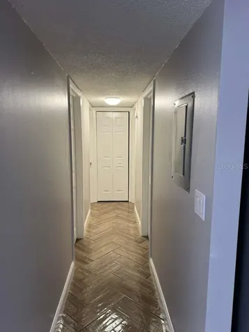 911 Oak Ridge Orlando FL 32809