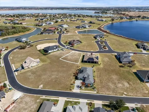 473 Waterfern Trail Drive Auburndale FL 33823