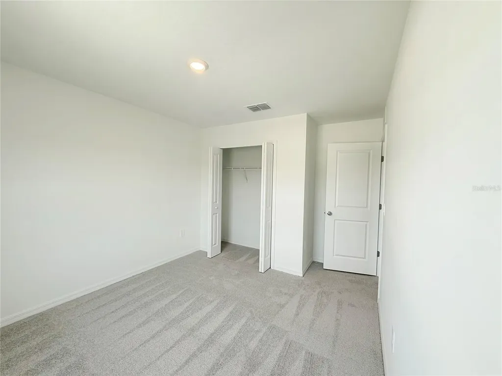 3809 NE 32nd Court Ocala FL 34479