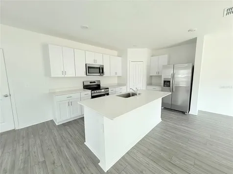 3809 NE 32nd Court Ocala FL 34479
