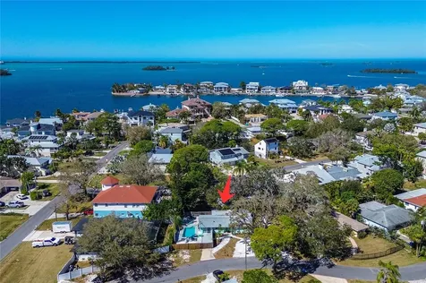201 South Street Palm Harbor FL 34683