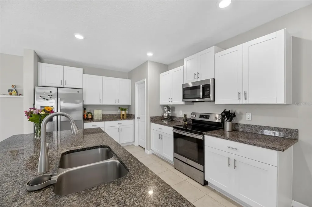 16791 Delia Street Wimauma FL 33598