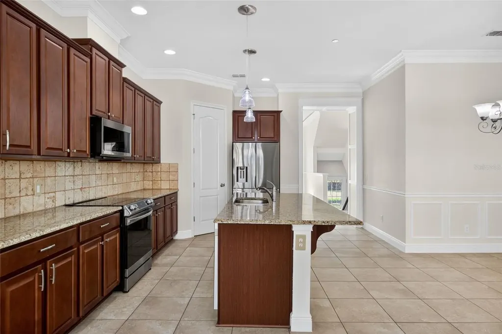 817 Lobelia Drive Lake Mary FL 32746
