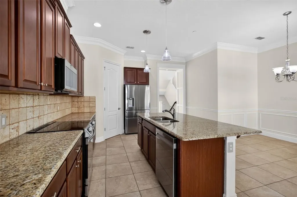 817 Lobelia Drive Lake Mary FL 32746