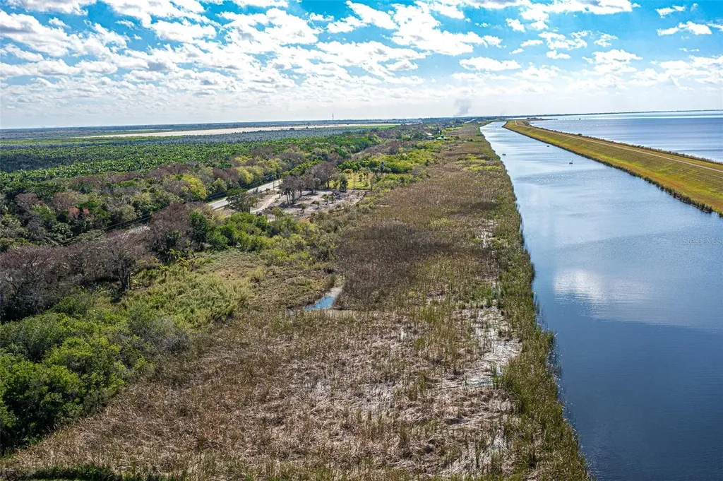 15460 SW Conners Highway Okeechobee FL 34974