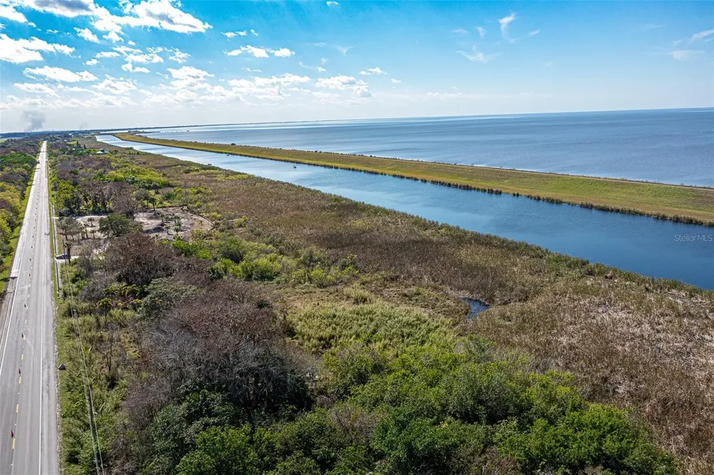 15460 SW Conners Highway Okeechobee FL 34974