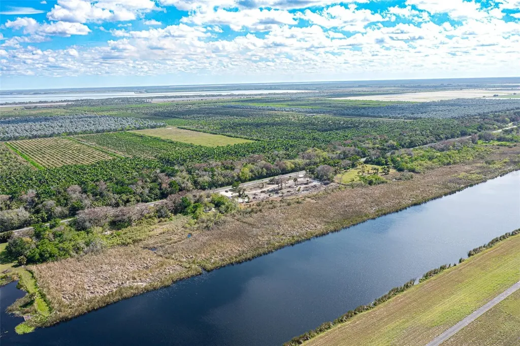 15460 SW Conners Highway Okeechobee FL 34974