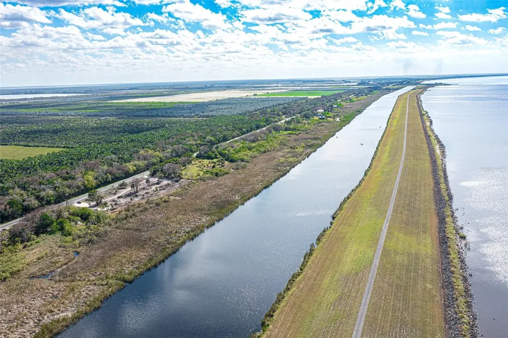 15460 SW Conners Highway Okeechobee FL 34974