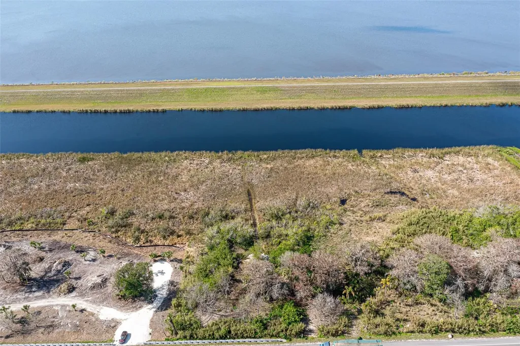 15460 SW Conners Highway Okeechobee FL 34974