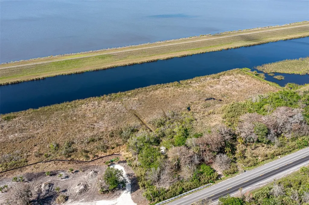 15460 SW Conners Highway Okeechobee FL 34974