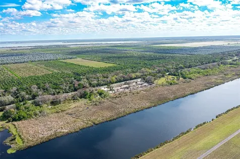 15460 SW Conners Highway Okeechobee FL 34974