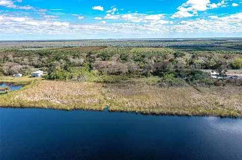 15460 SW Conners Highway Okeechobee FL 34974