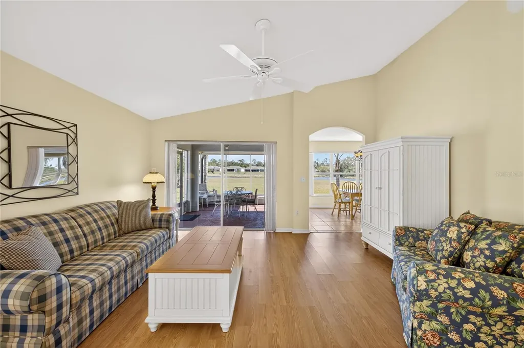 10824 Collar Drive San Antonio FL 33576