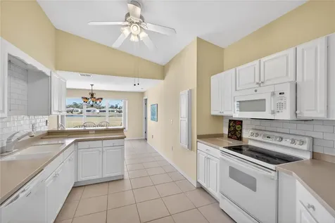 10824 Collar Drive San Antonio FL 33576