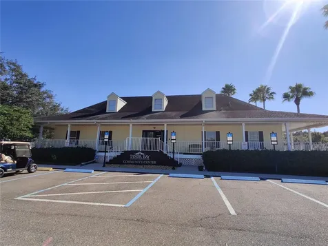 10824 Collar Drive San Antonio FL 33576