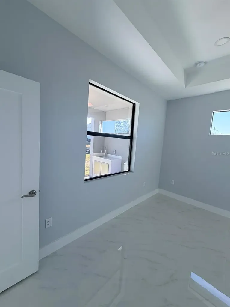 313 El Dorado Boulevard N Cape Coral FL 33993