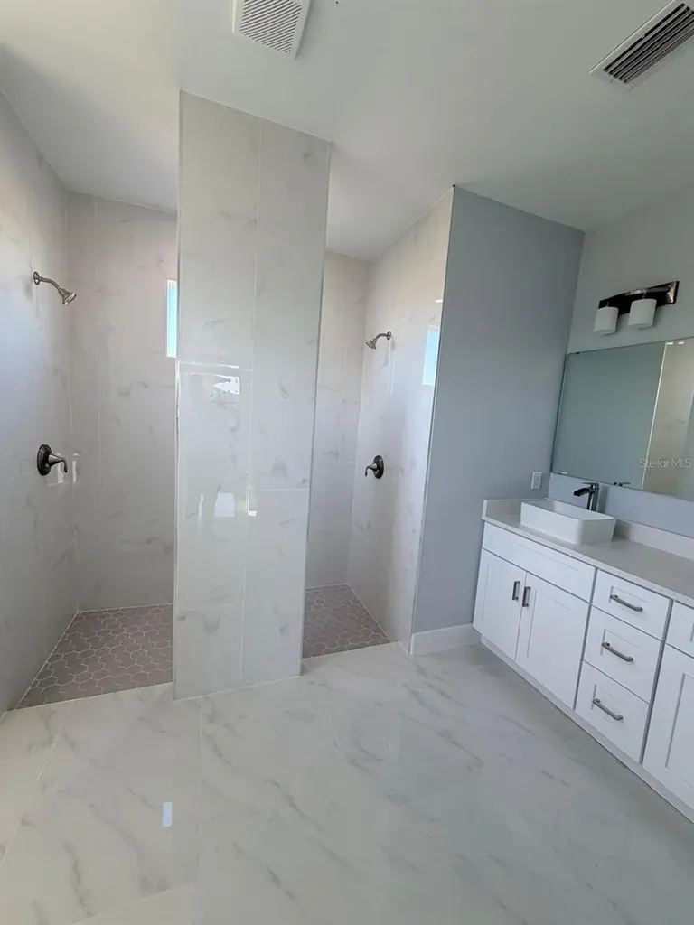 313 El Dorado Boulevard N Cape Coral FL 33993