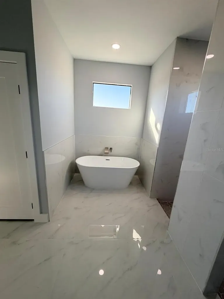 313 El Dorado Boulevard N Cape Coral FL 33993