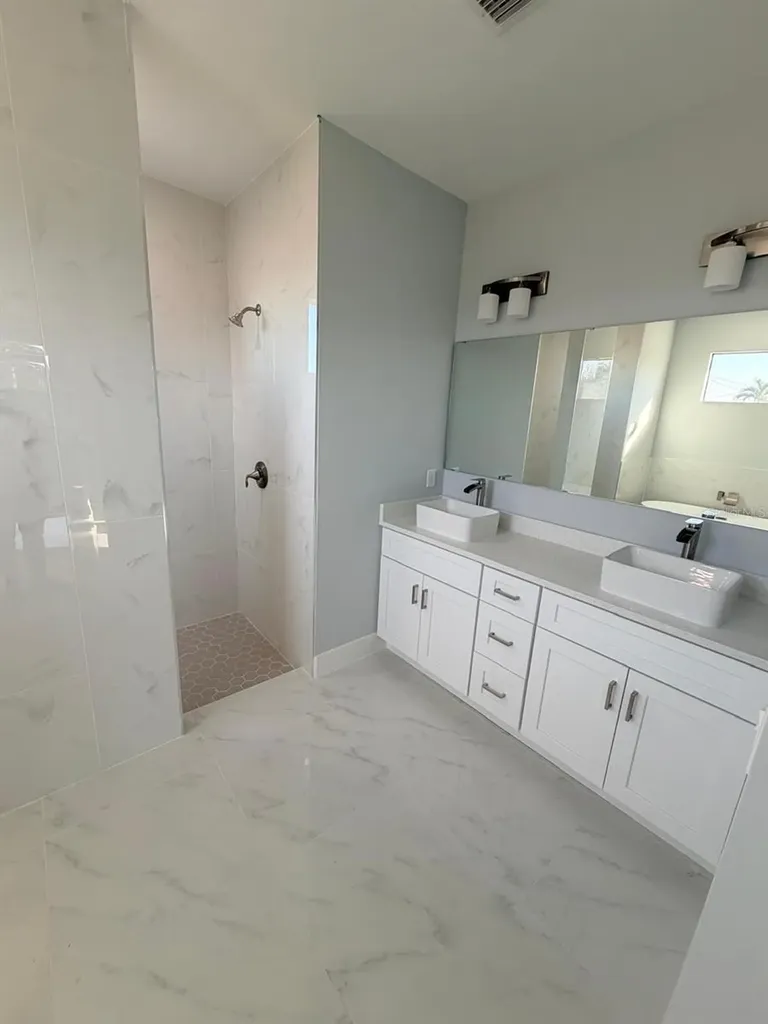 313 El Dorado Boulevard N Cape Coral FL 33993