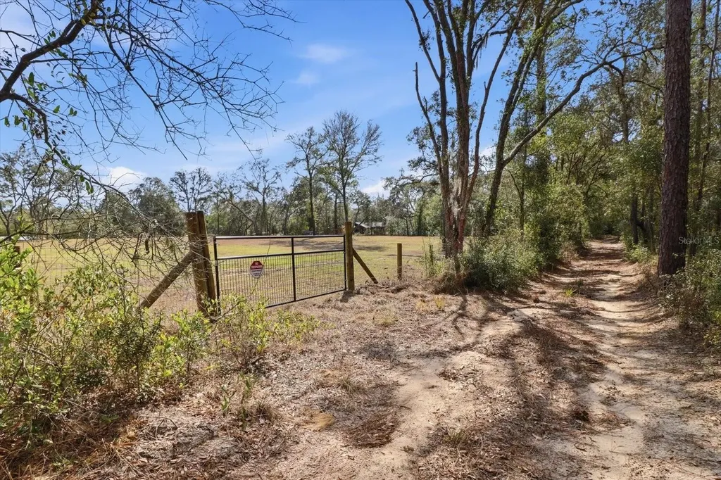 2720 E Fawn Court Inverness FL 34452