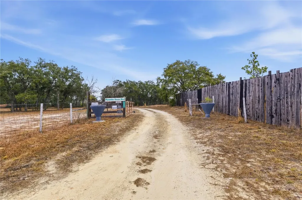 13351 SE 101st Place Dunnellon FL 34431