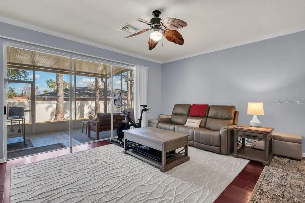 6607 Shining Sun Court Tampa FL 33634