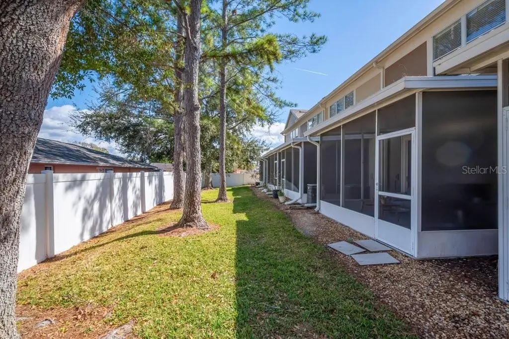 6607 Shining Sun Court Tampa FL 33634