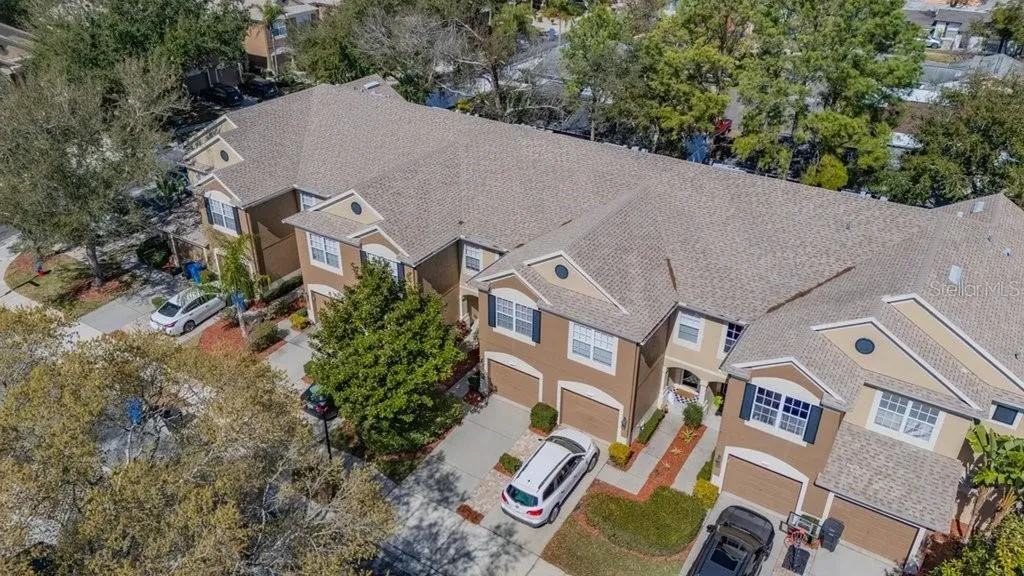 6607 Shining Sun Court Tampa FL 33634