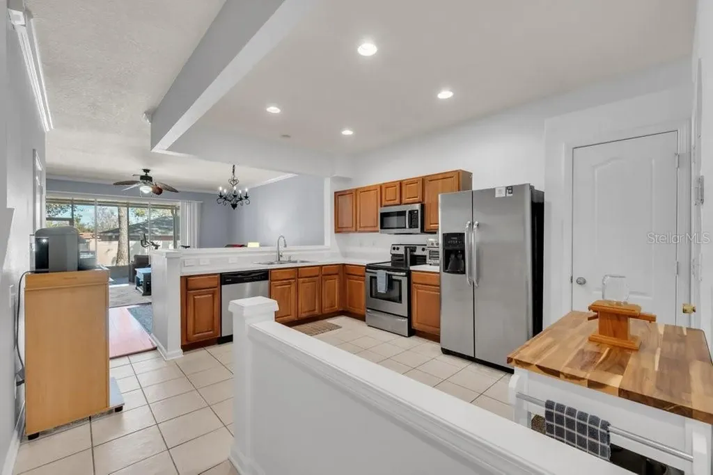 6607 Shining Sun Court Tampa FL 33634