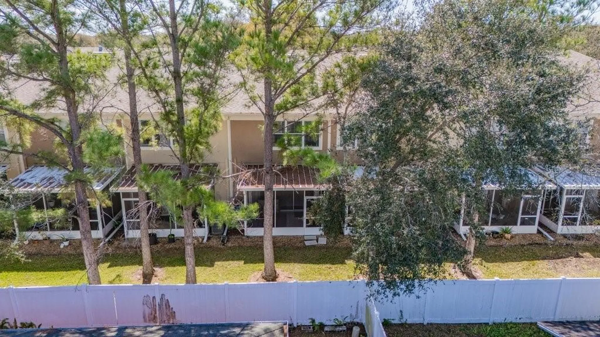 6607 Shining Sun Court Tampa FL 33634