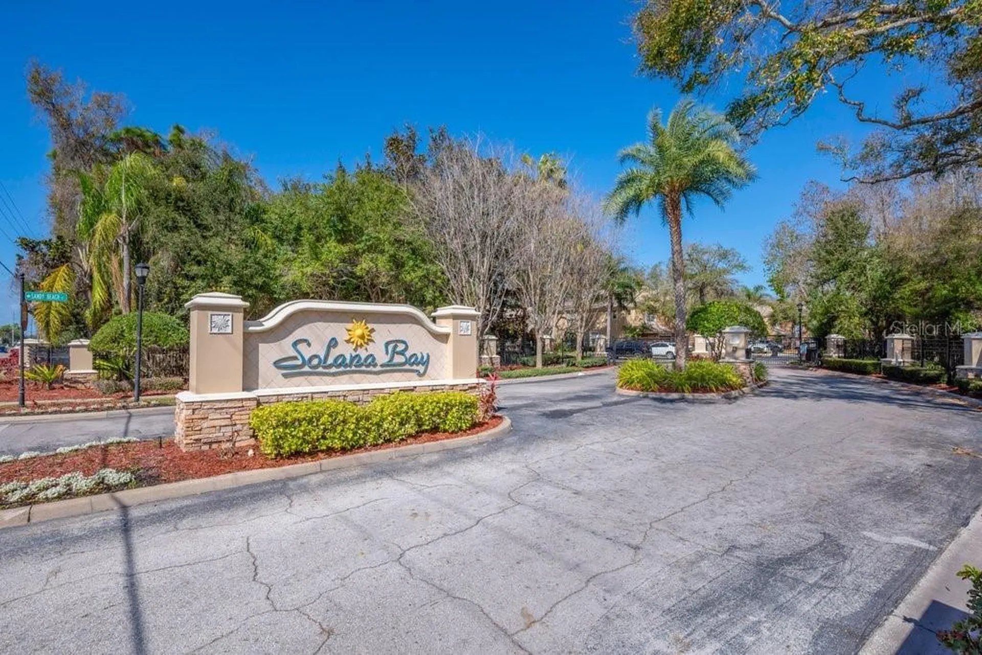 6607 Shining Sun Court Tampa FL 33634