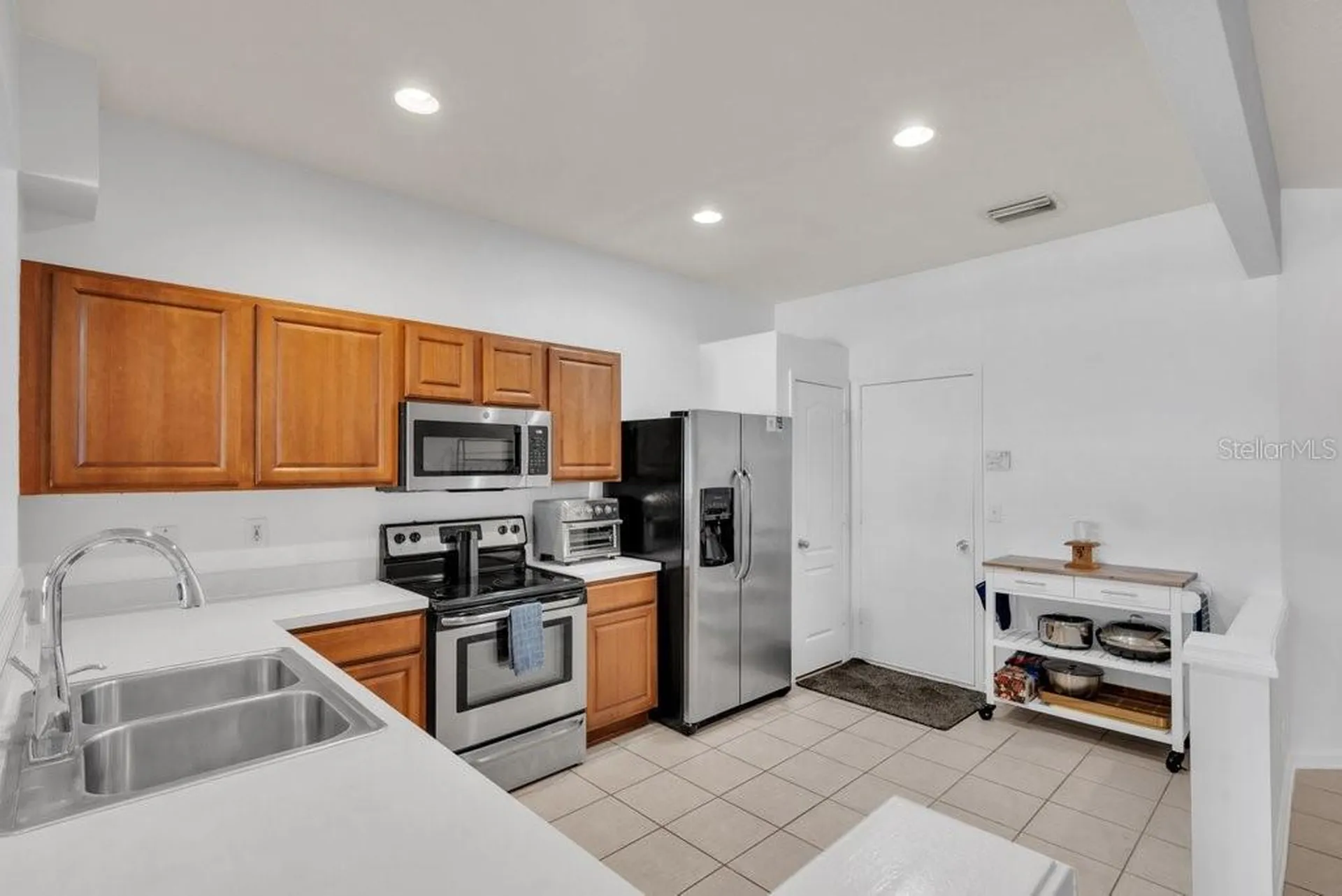6607 Shining Sun Court Tampa FL 33634