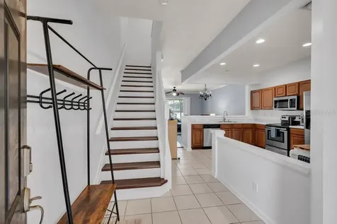 6607 Shining Sun Court Tampa FL 33634