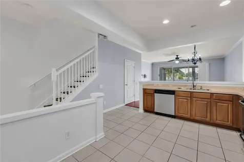 6607 Shining Sun Court Tampa FL 33634
